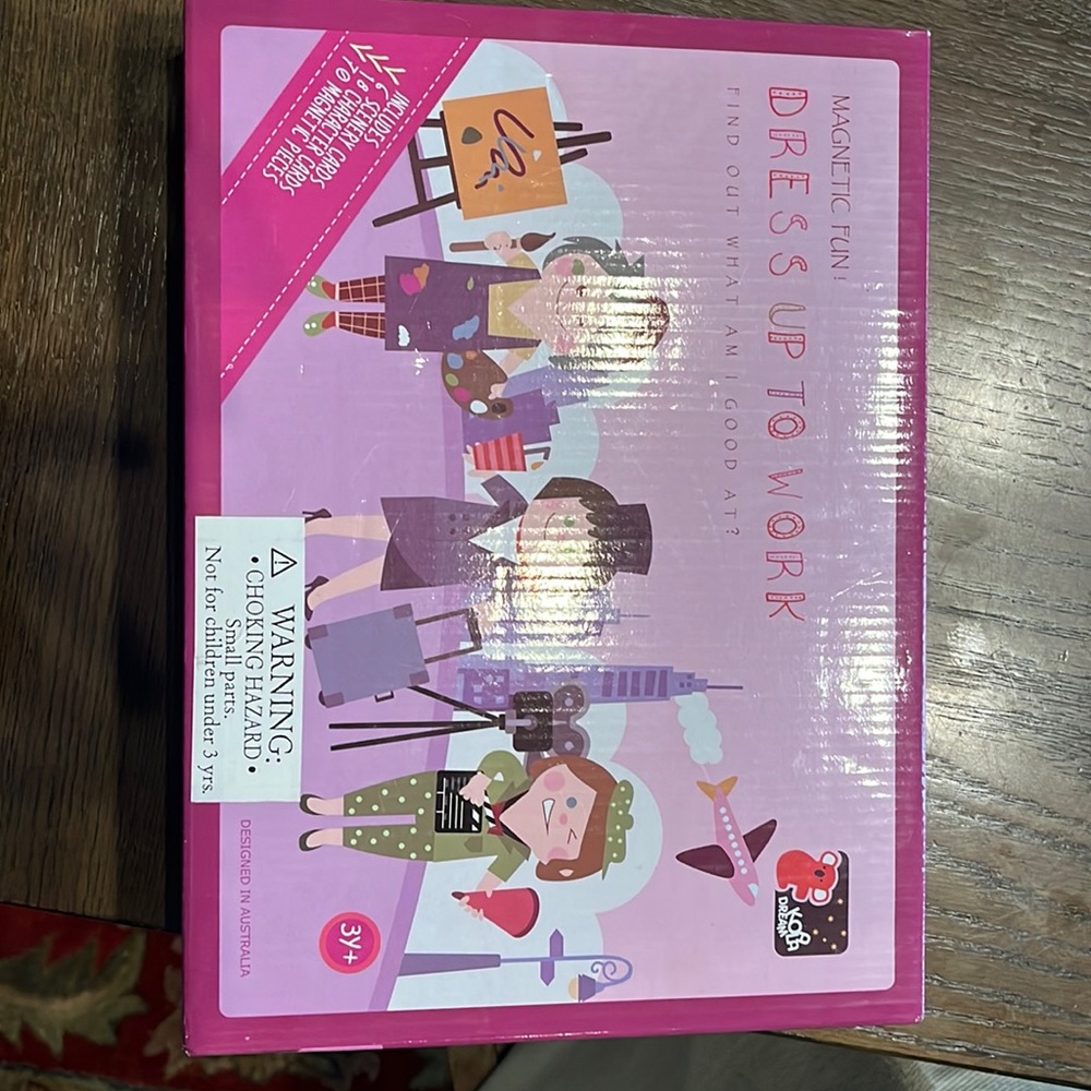 Magnetic doll piece set